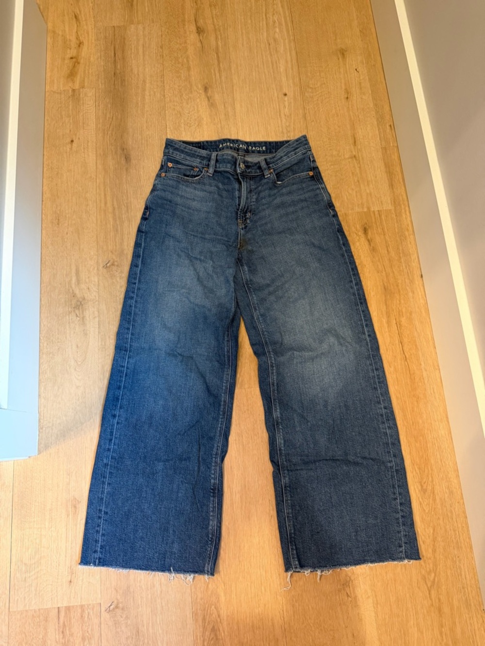 American Eagle Outfitters Wide-Leg Dark Blue High-Rise Jeans